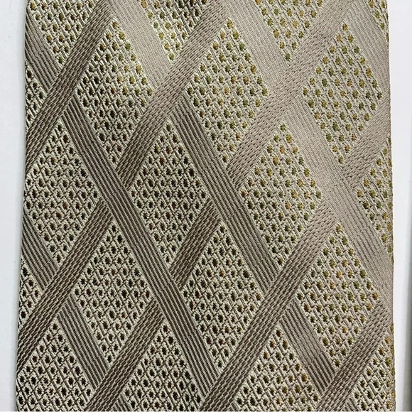 2/$30 FRATELLI Neutral Woven Handmade Italian Silk Tie - Picture 5 of 13
